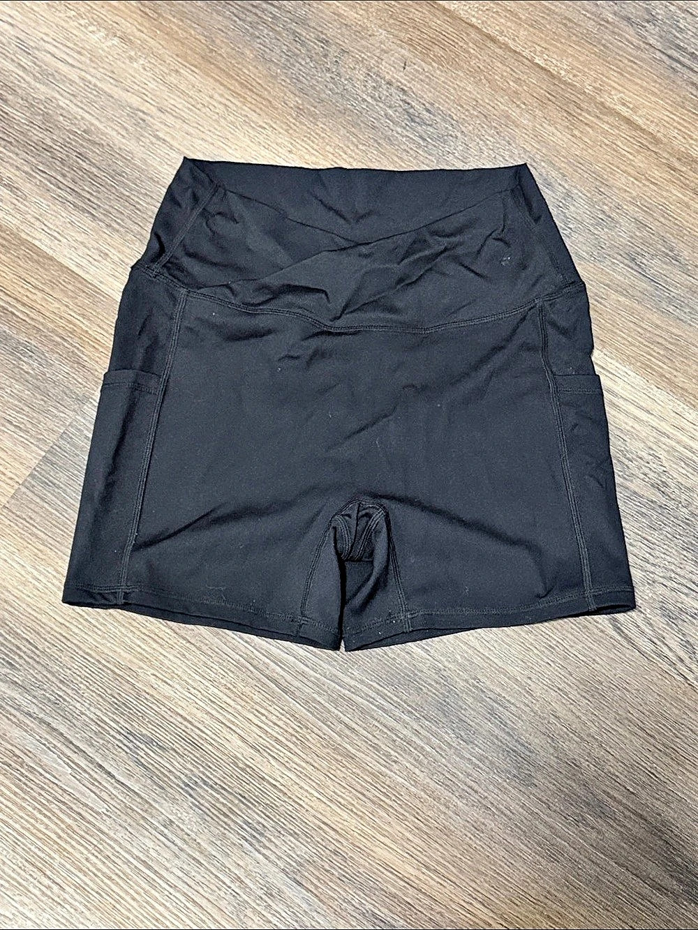 Danskin Cross Waist Bike Shorts Black